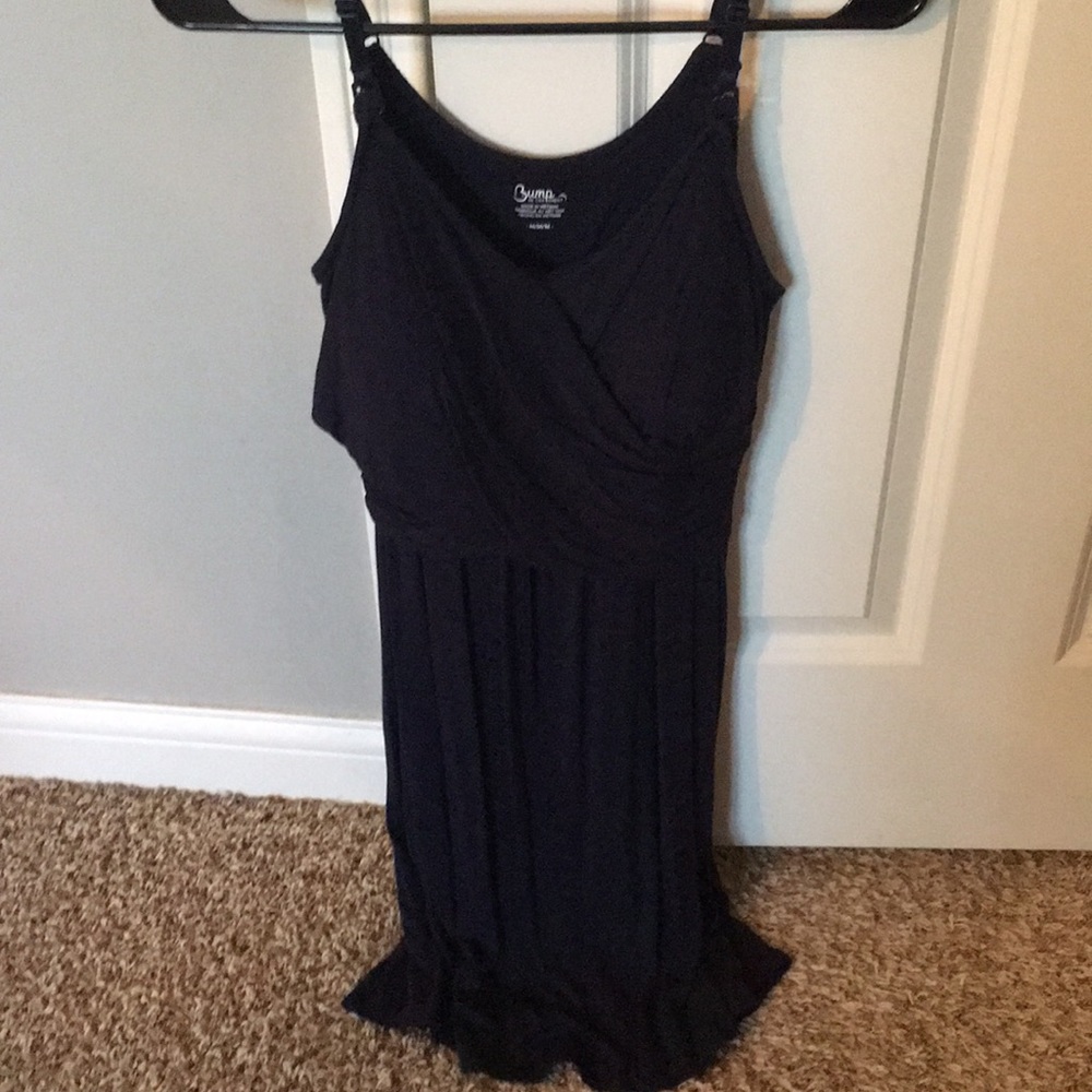 Maternity nursing gown